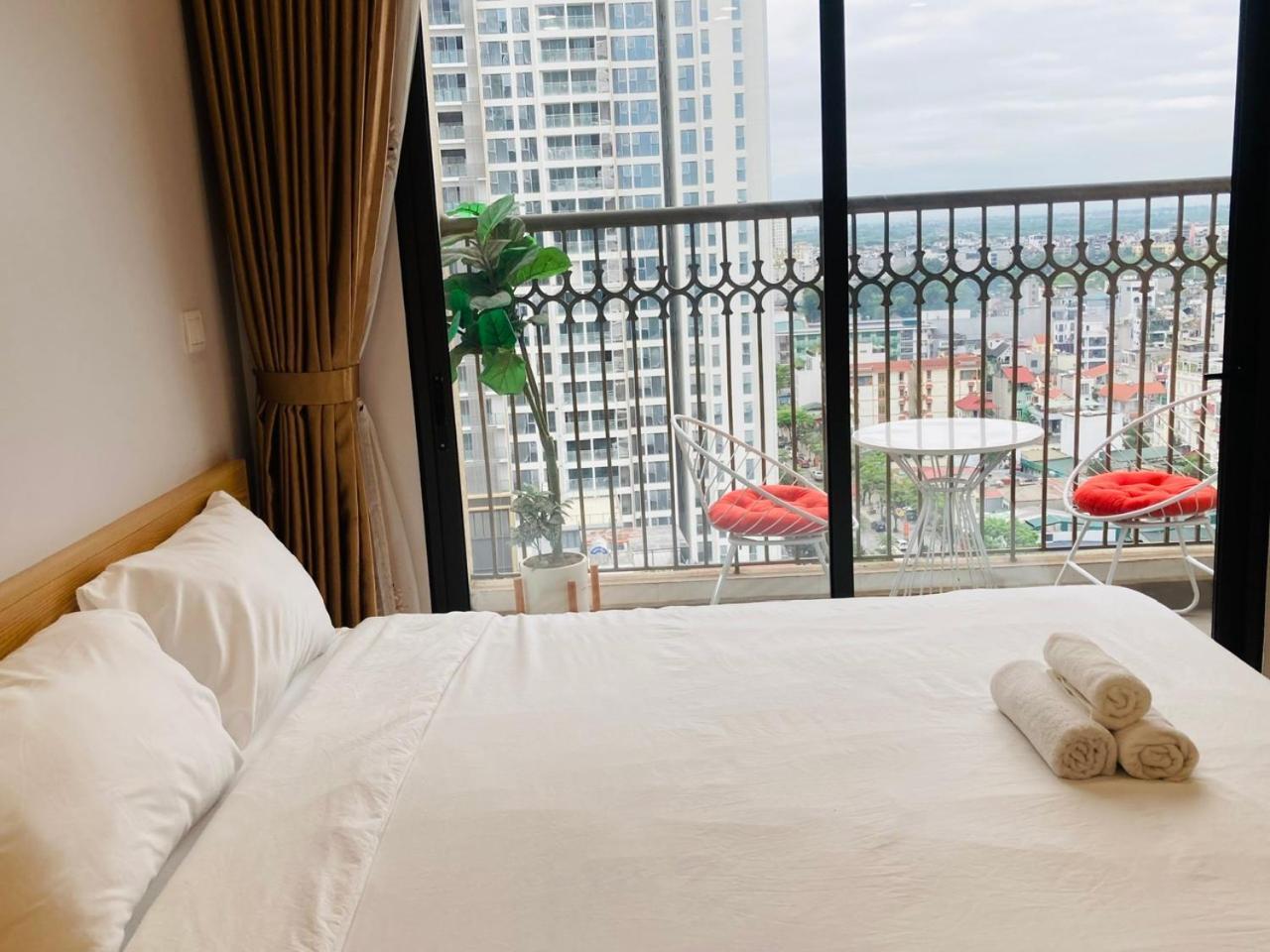 Luxury Econest - Apartment With Swimming Pool & Gym Hanoi Exterior foto
